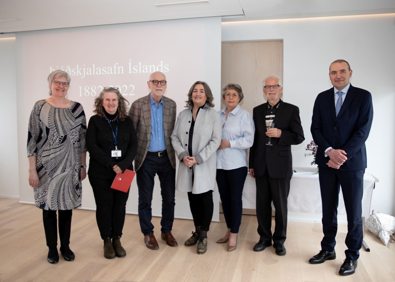 Hrefna Róbertsdóttir, Ólöf Garðarsdóttir, Guðjón Friðriksson, Steinunn Valdís Óskarsdóttir, Jóhanna Gunnlaugsdóttir, Hjörleifur Guttormsson og Guðni Th. Jóhannesson